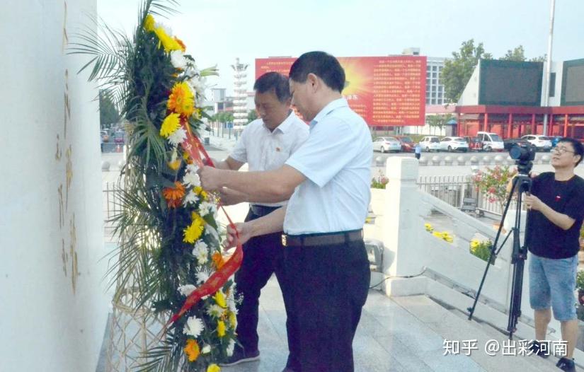 南街村委會最新領(lǐng)導(dǎo)團(tuán)隊介紹，南街村委會領(lǐng)導(dǎo)團(tuán)隊介紹